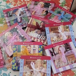 American Girl Mini Books and Playhouse From McDonalds extremely VALUABLE